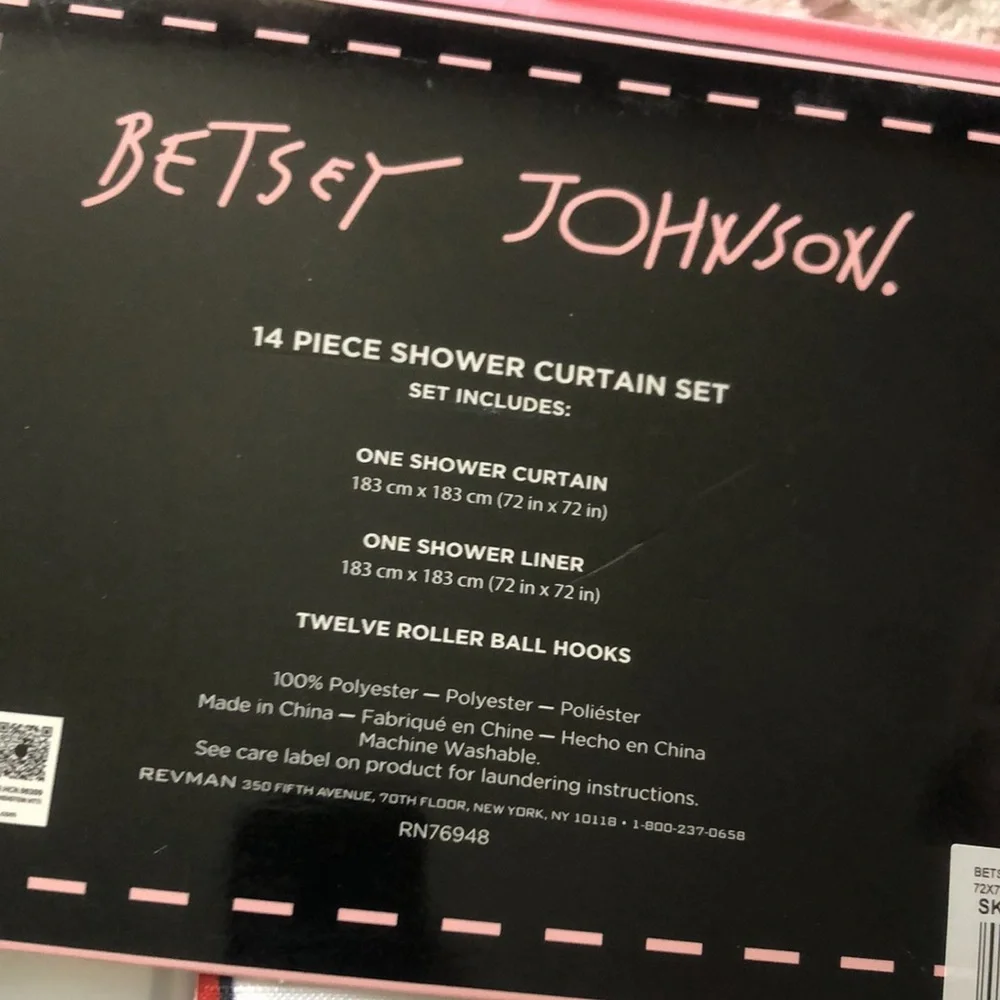 NEW Betsey Johnson Festive Holiday Lights Shower Curtain Set